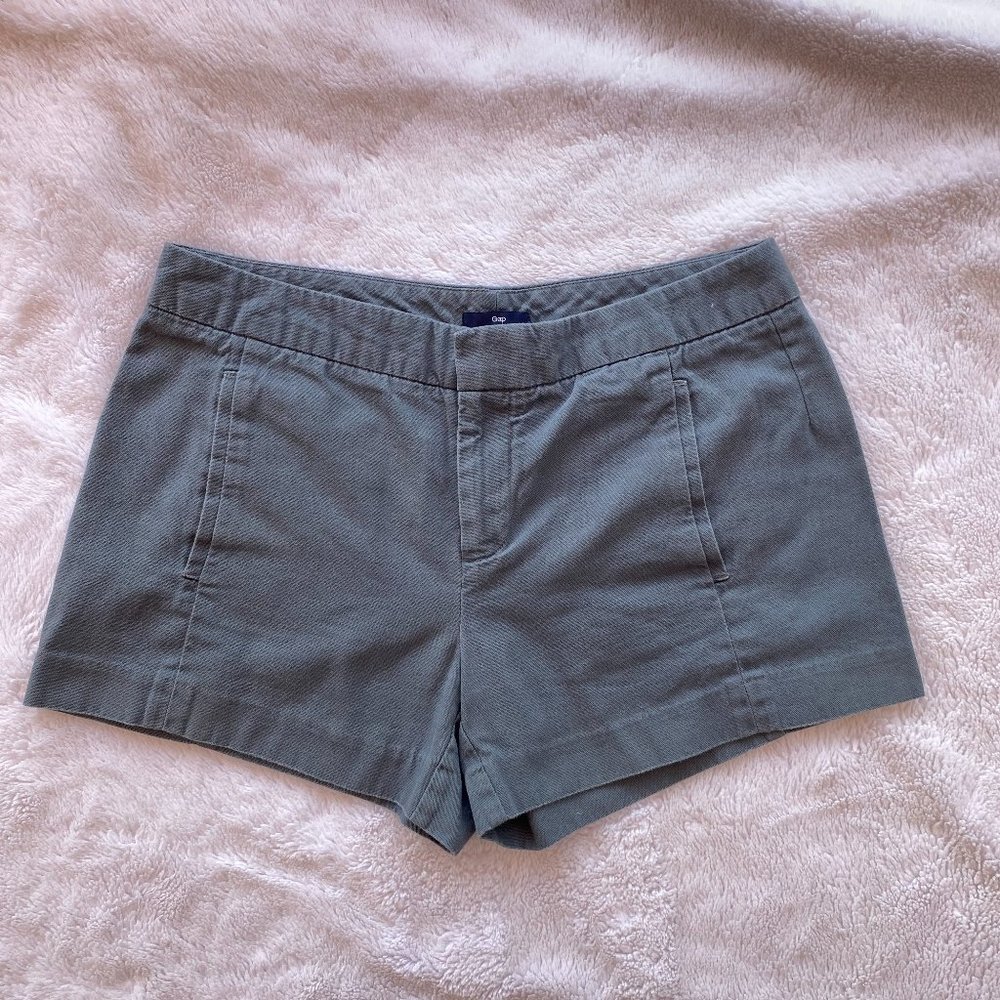 Gap Shorts - Size 2 - Gray